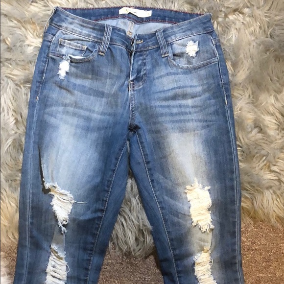 Ripped jeans - Picture 1 of 1